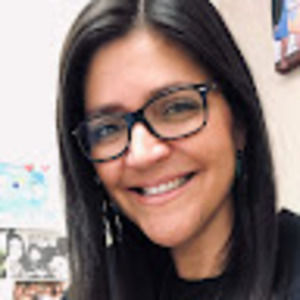 Meet your Posher, Rosa elena